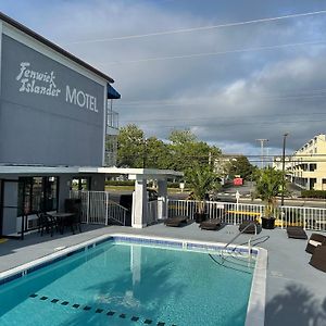 Fenwick Islander Motel